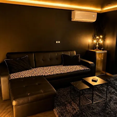 Le Apartman *